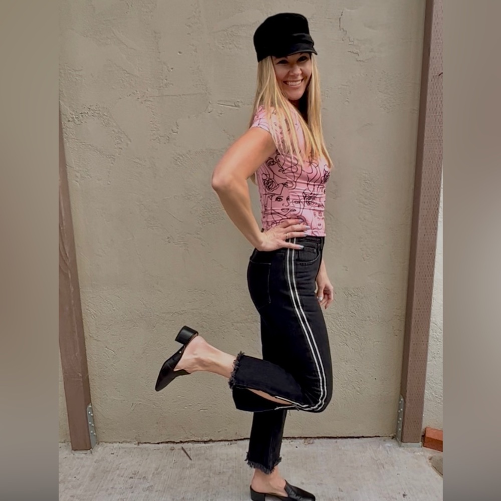 Art Deco Barbiecore Face crop top - Picture 2 of 6